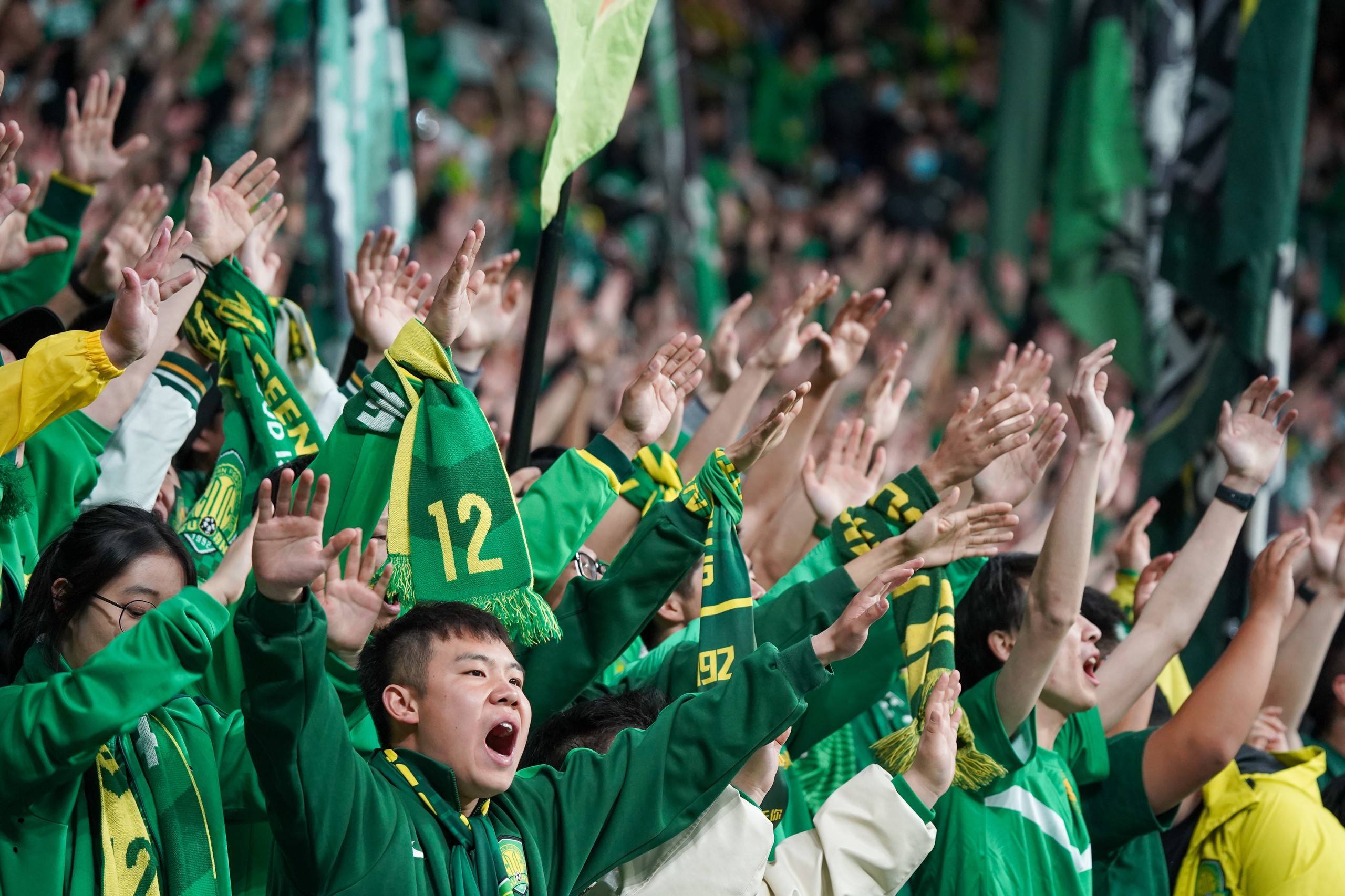 别具特色的比赛风格，球迷瞩目亮点频现的简单介绍