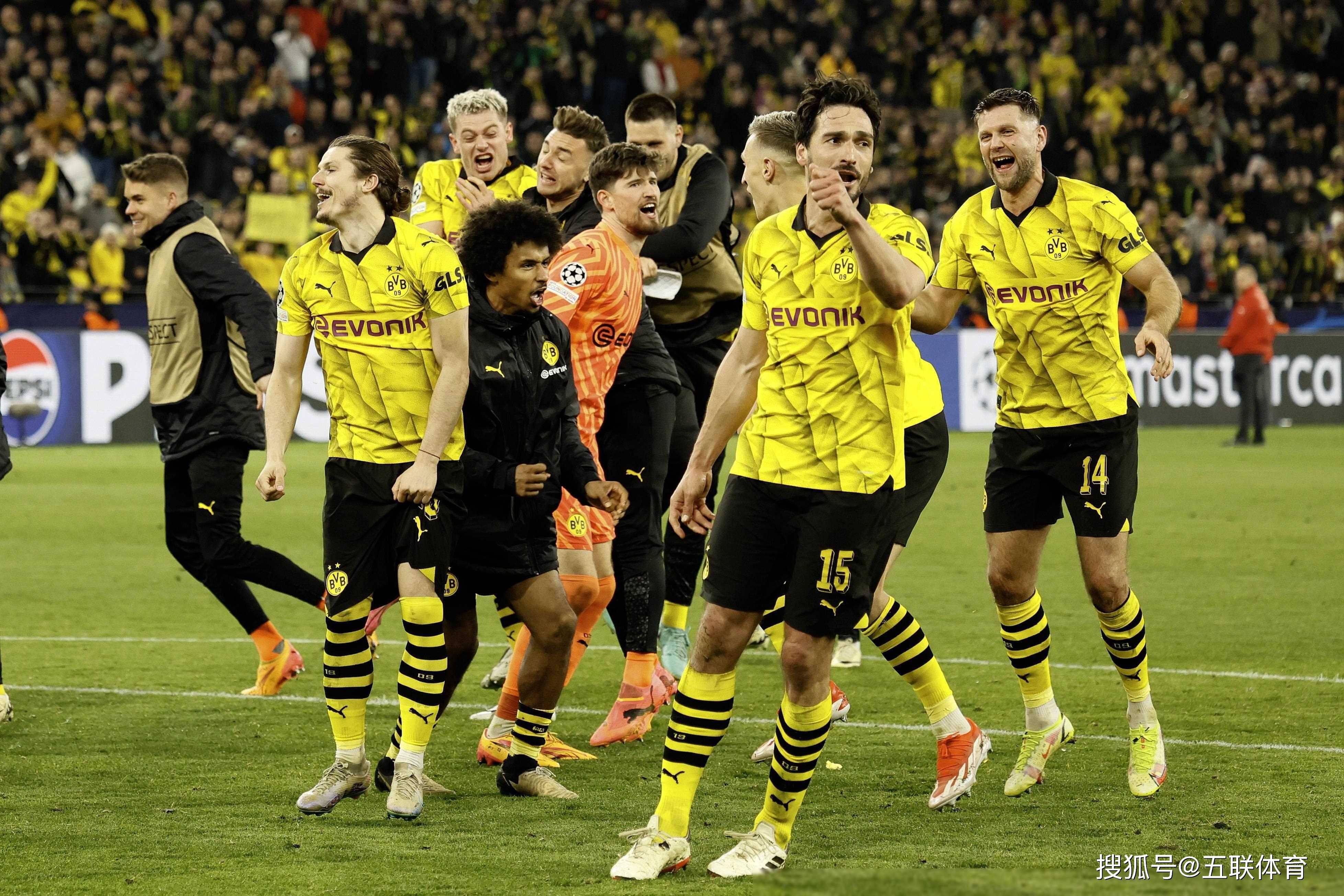 关于多特蒙德客场战胜对手,取得连胜的信息 关于多特蒙德客场战胜对手,取得连胜的信息