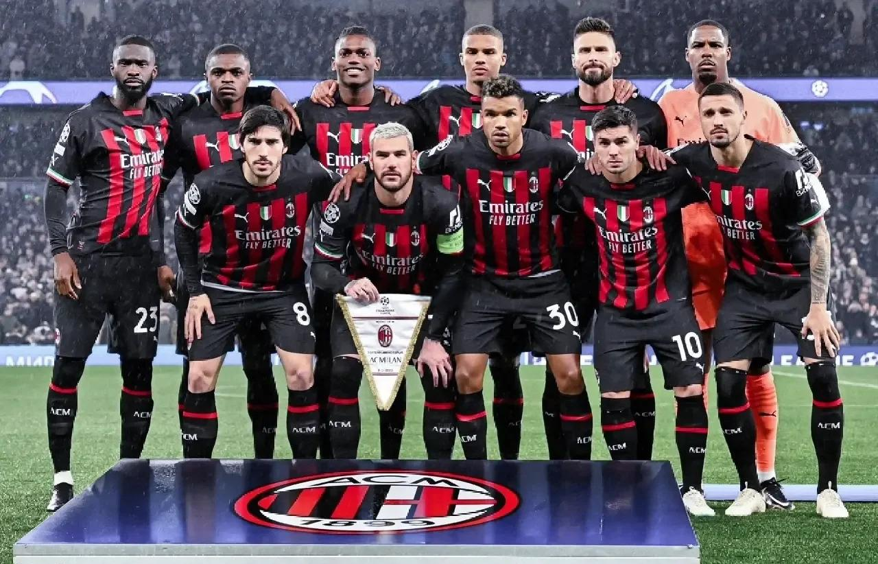 巴勒莫击败AC米兰,重返意甲榜单前列的简单介绍 巴勒莫击败AC米兰,重返意甲榜单前列的简单介绍