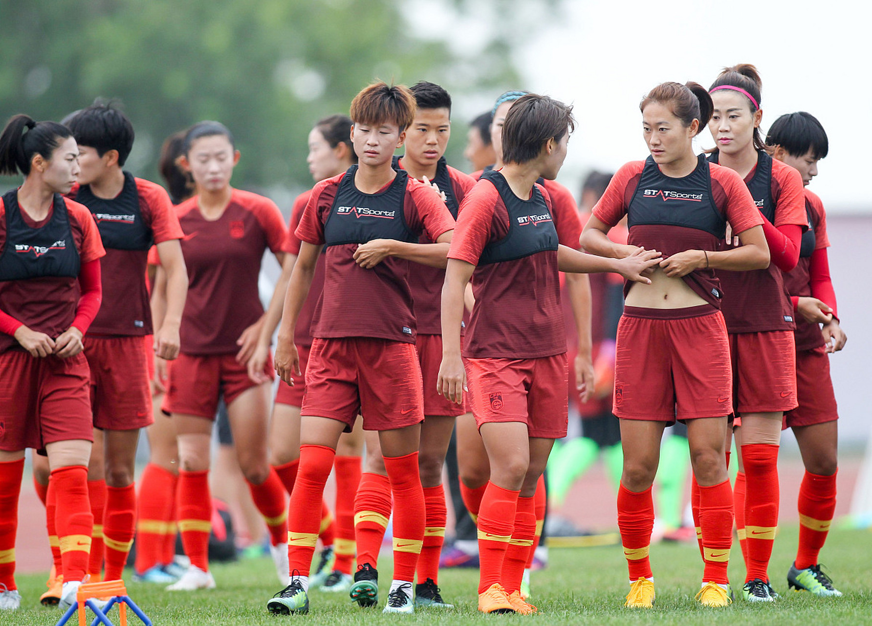 包含女足备战亚洲杯，全队备战士气高昂队员热血沸腾的词条