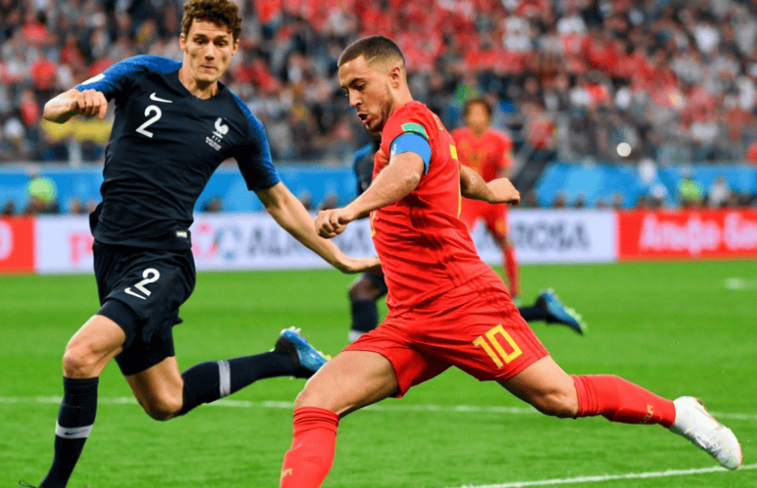 包含法国国家队备战，迎战斯洛伐克，争取欧洲杯资格的词条