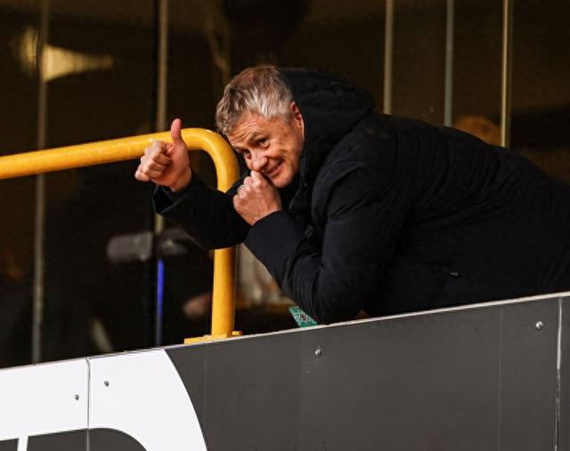 关于曼联遭遇连败危机，索尔斯克亚或遭下课的信息