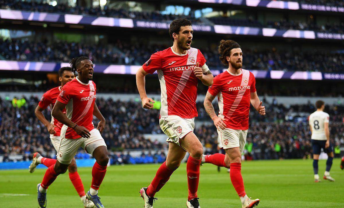 关于俄罗斯连续胜出,表现稳健领跑小组积分榜的信息 关于俄罗斯连续胜出,表现稳健领跑小组积分榜的信息