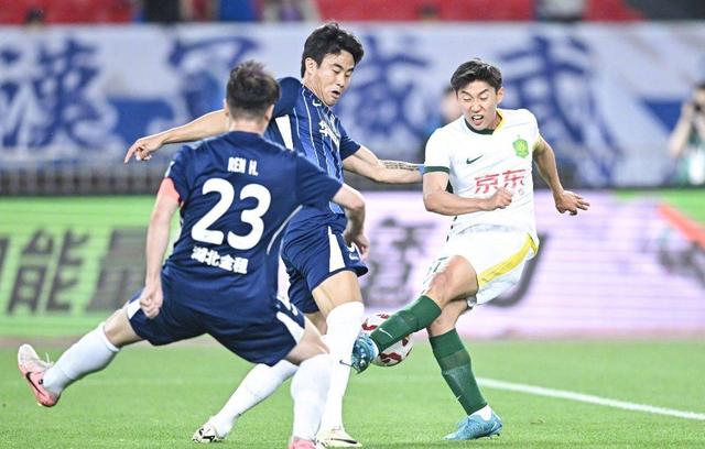 9you娱乐-关于黄海主场小胜北控，重返中超积分榜前八的信息