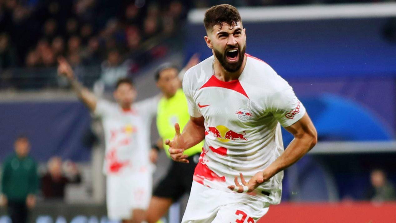 关于RB莱比锡胜过法兰克福,暂时领跑积分榜的信息 关于RB莱比锡胜过法兰克福,暂时领跑积分榜的信息