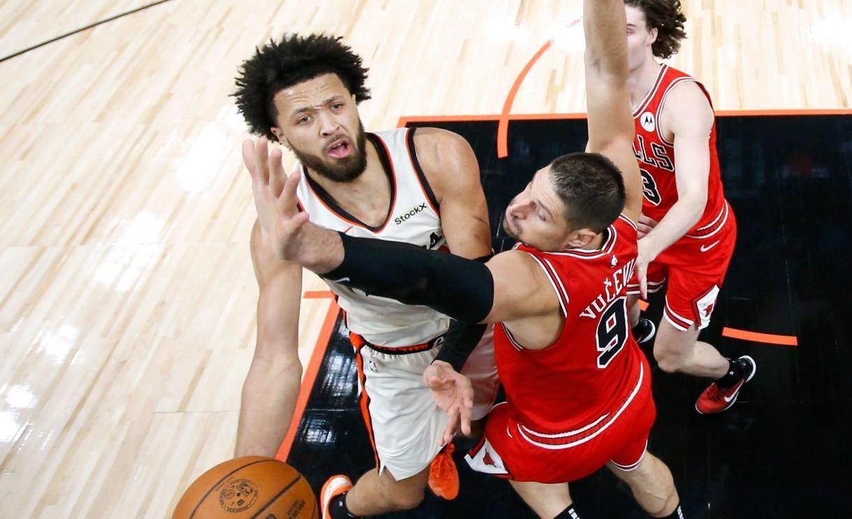 关于猛龙客场击败快船,士气高涨的信息 关于猛龙客场击败快船,士气高涨的信息