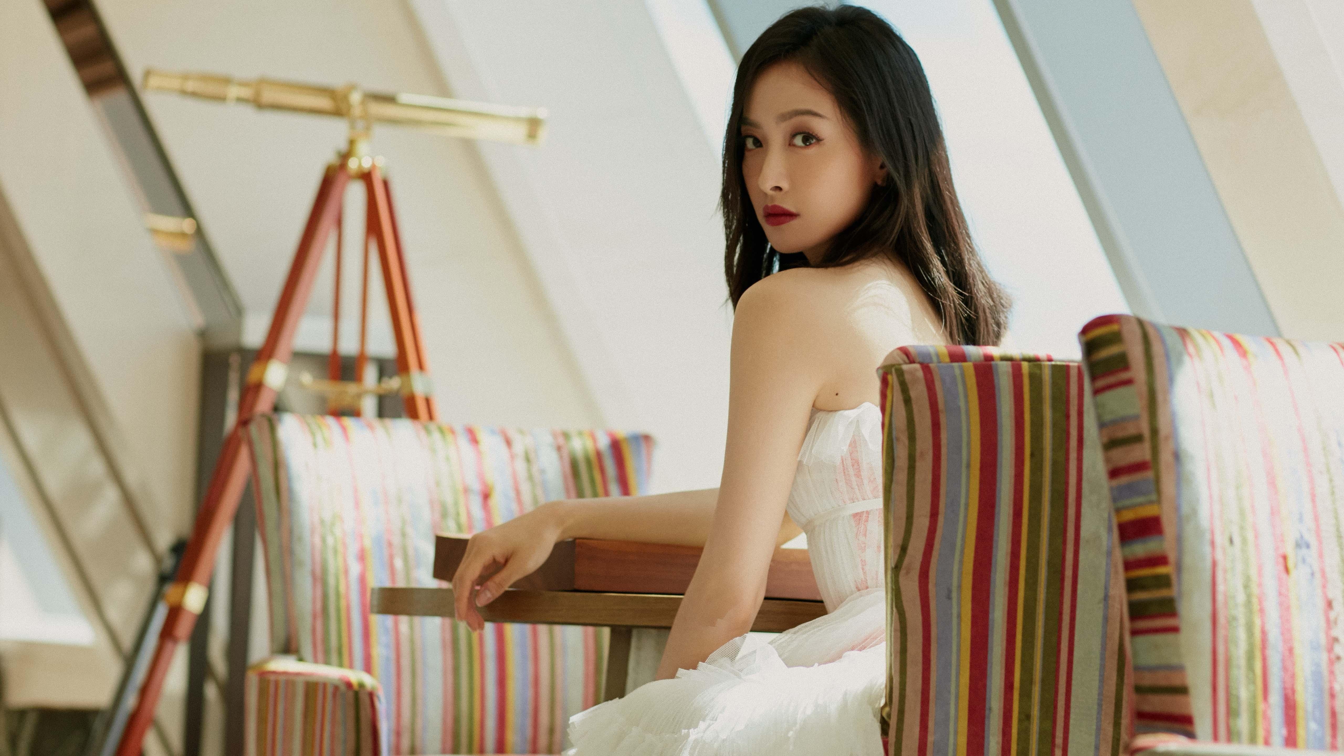 九游娱乐网站-绿茵场上的冰与火，萨内一剑封喉，爱尔兰终结三狮军团神话